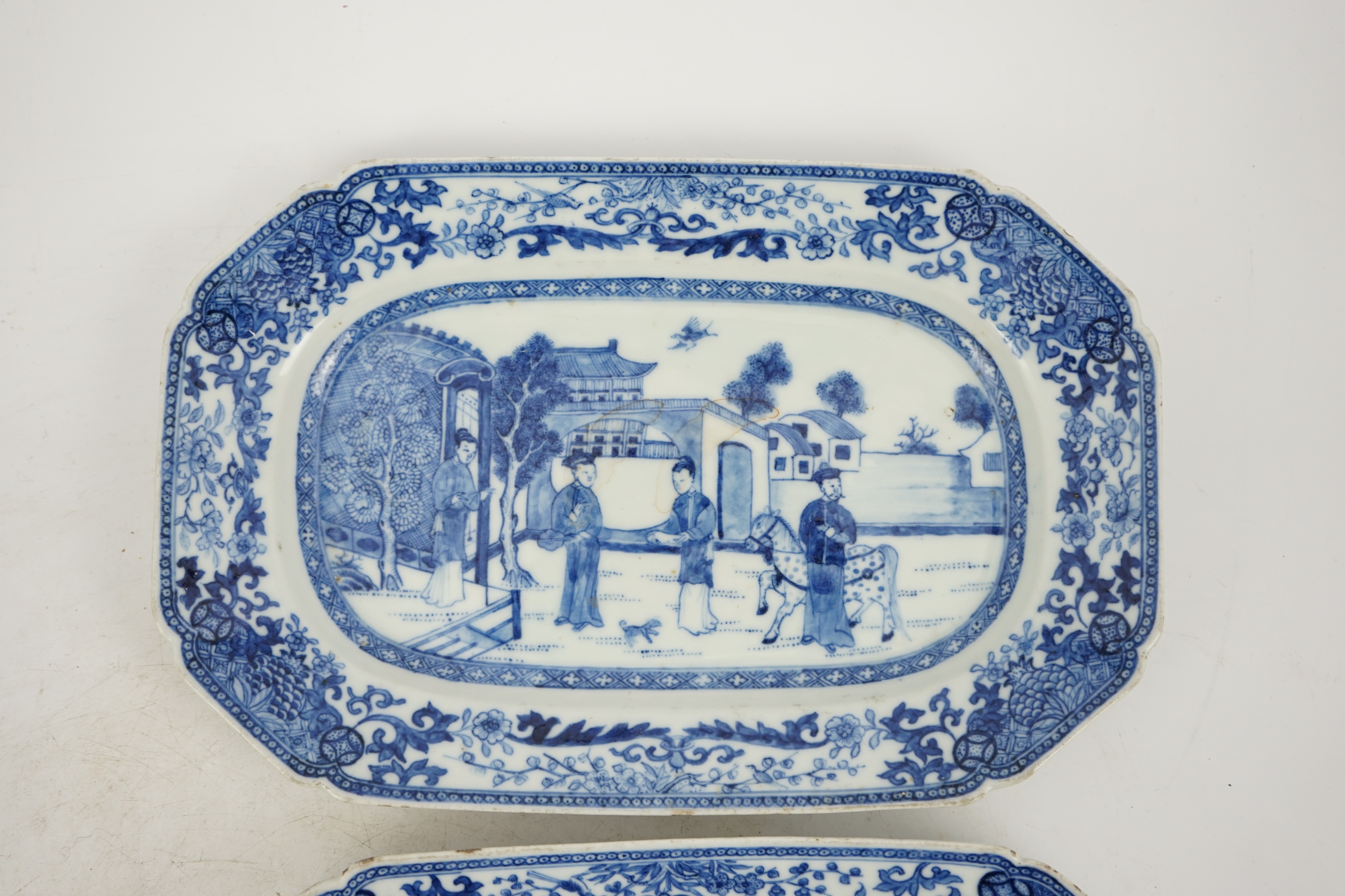 A pair of small Chinese blue and white small serving dishes, Qianlong period